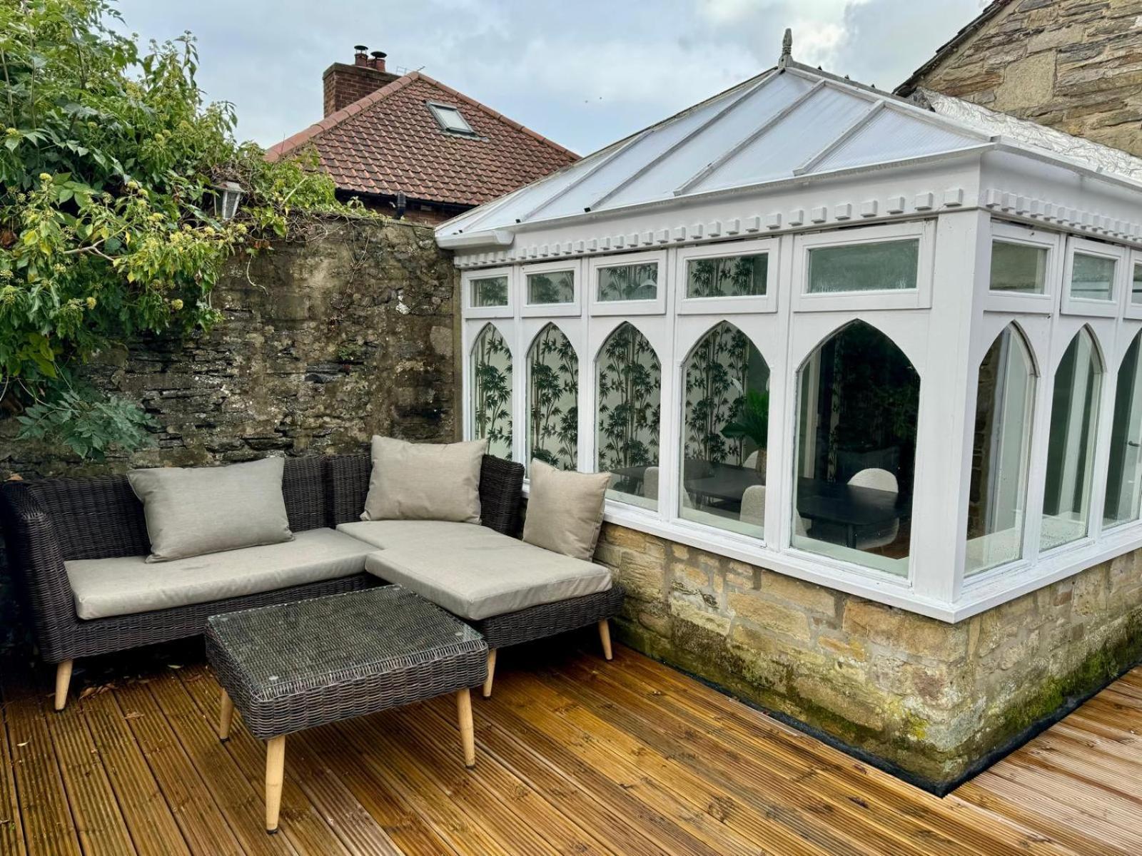 The Coach House On Love Lane - 3 Stunning Apartments In The Yorkshire Dales เลย์เบิร์น ภายนอก รูปภาพ